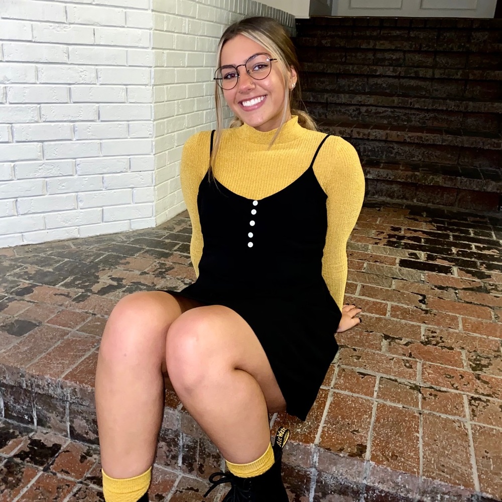 Meet your Posher, Emily